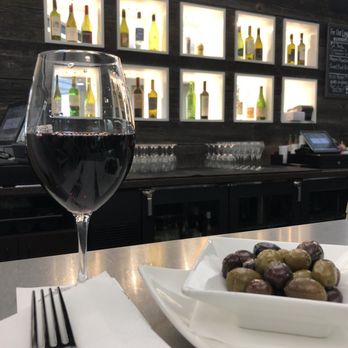 Vino Volo - Wine Bars Near Me - Kenner, Louisiana Vino Volo - Wine Bars Near Me - Kenner, Louisiana