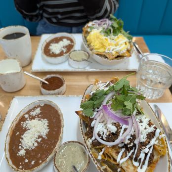 Flori Brunch - Chilaquiles Suizos w/ birria - Venues & Event Spaces Near Me - South Gate, California Flori Brunch - Chilaquiles Suizos w/ birria - Venues & Event Spaces Near Me - South Gate, California