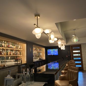 Shearwater Tavern - Bars Near Me - Carmel, California Shearwater Tavern - Bars Near Me - Carmel, California