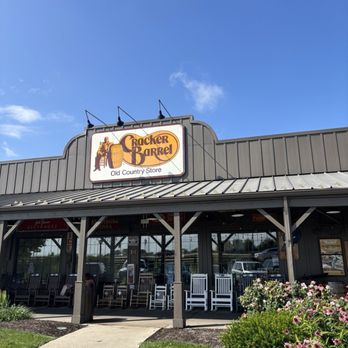 Cracker Barrel Old Country Store - Breakfast & Brunch Near Me - Jeffersontown, Kentucky Cracker Barrel Old Country Store - Breakfast & Brunch Near Me - Jeffersontown, Kentucky