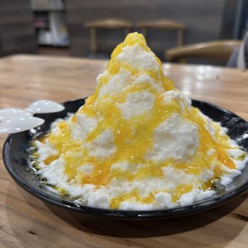 Impression of Lanzhou - Shaved ice with mango syrup - Chinese Near Me - Concord, California Impression of Lanzhou - Shaved ice with mango syrup - Chinese Near Me - Concord, California
