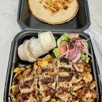 Avalon Pockets - Royal Chicken Platter was a lot of food!!! - Mediterranean Near Me - Orlando, Florida Avalon Pockets - Royal Chicken Platter was a lot of food!!! - Mediterranean Near Me - Orlando, Florida