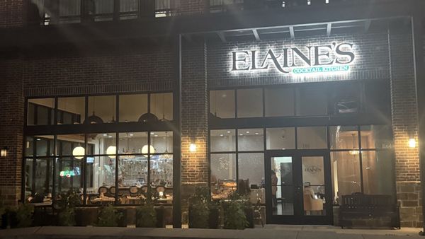 Elaine's Cocktail Kitchen by null