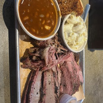 Canyons Barbeque - Pulled Pork Tri-Tip and Brisket. - Barbeque Near Me - Castro Valley, California