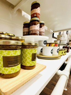 Noble Folk Ice Cream & Pie Bar by null