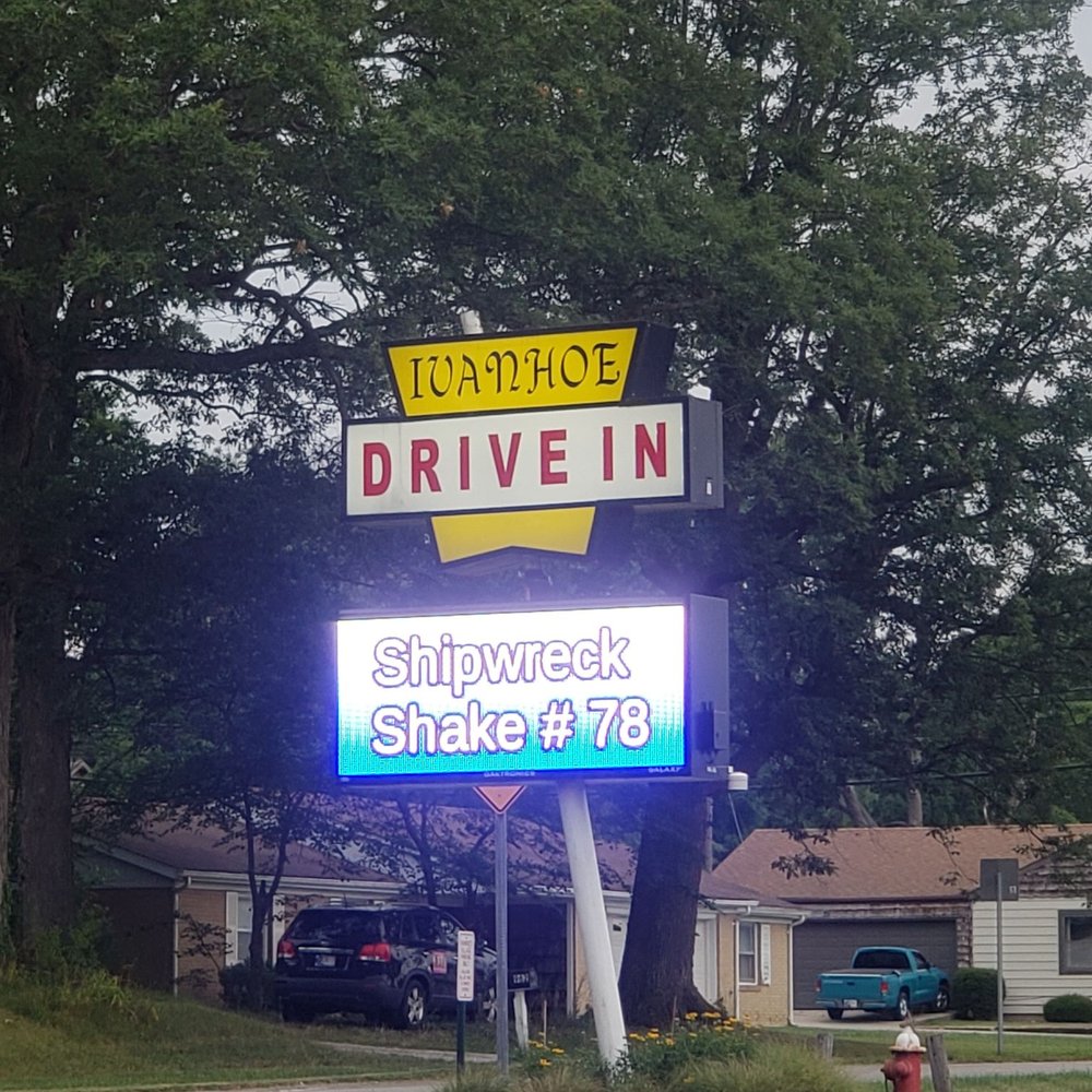 Ivanhoe's Drive In - #ReviewsByRL - Ice Cream & Frozen Yogurt Near Me - Upland, Indiana
