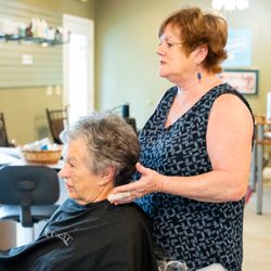 Maxine's Hair, Waxing & Tanning - Maxine's Hair, Waxing & Tanning