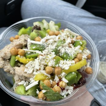 honeygrow - Greek Out (gf) - Salad Near Me - Vienna, Virginia honeygrow - Greek Out (gf) - Salad Near Me - Vienna, Virginia