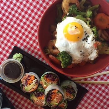 Koriente - Obake bowl with fried egg and smoked salmon roll, all gluten free! - Asian Fusion Near Me - Austin, Texas Koriente - Obake bowl with fried egg and smoked salmon roll, all gluten free! - Asian Fusion Near Me - Austin, Texas