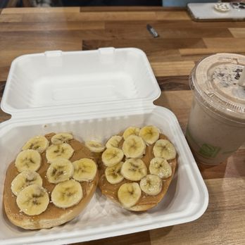 Island Vibes Cafe - Breakfast & Brunch Near Me - Lahaina, Hawaii Island Vibes Cafe - Breakfast & Brunch Near Me - Lahaina, Hawaii