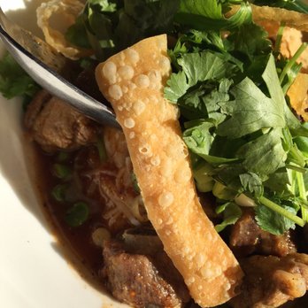 Ban Hua Sai - Thai Near Me - Seattle, Washington