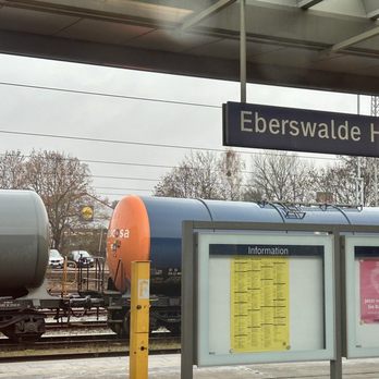 Eberswalde Hbf - Eberswalde Hauptbahnhof! - Train Stations Near Me - Eberswalde, BB