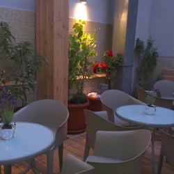 Switchboard Bar.Café - Unser kleiner Garten