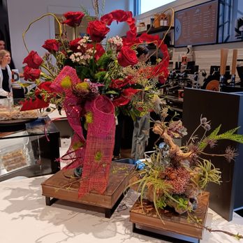 Kyle Griffith Designs - Florists Near Me - Memphis, Tennessee Kyle Griffith Designs - Florists Near Me - Memphis, Tennessee