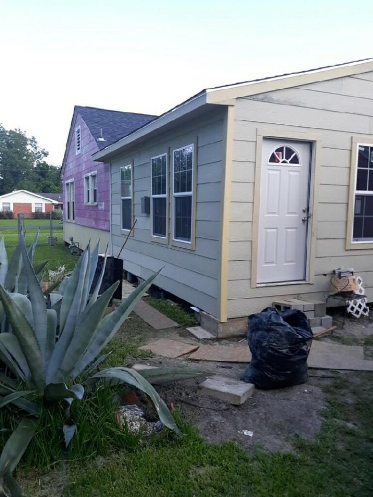 Slide of S&D Home Repair