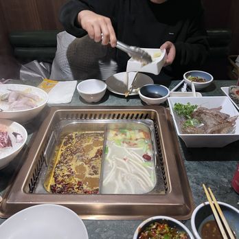37 Xiang - This is a hot pot restaurant for friends or family. The seafood is fresh and full of ingredients. Recommended - Hot Pot Near Me - Flushing, New York 37 Xiang - This is a hot pot restaurant for friends or family. The seafood is fresh and full of ingredients. Recommended - Hot Pot Near Me - Flushing, New York