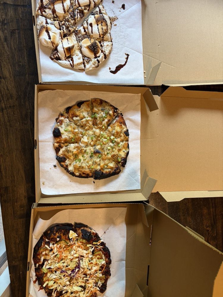 Pete's Pizza Logo