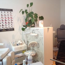 Beauty Salon Nail-Ly - Pediküre-Bereich