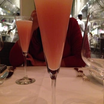 The Montagu - Bellini's - British Near Me - London, XGL The Montagu - Bellini's - British Near Me - London, XGL