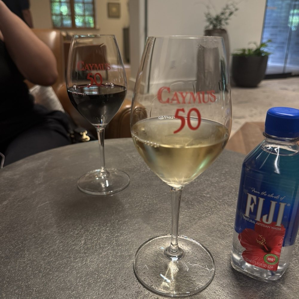 Caymus Vineyards - Wineries Near Me - Rutherford, California