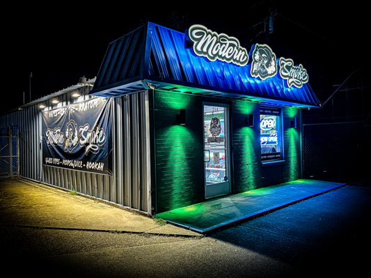 MODERN SMOKE - SPRINGTOWN - Updated July 2026 - 10 Photos - 514 E Hwy 199, Springtown, Texas - Vape Shops - Phone Number