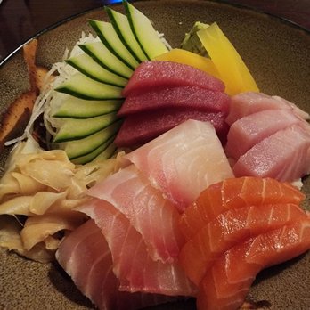 Yoko Sushi - Chirashi...so beautiful - Japanese Near Me - Roseville, California