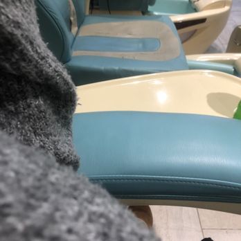 Kim Nails - The seats looked like they were never wiped down. Also, there were no sanitation bags around the pedicure bowls - Nail Salons Near Me - Belle Vernon, Pennsylvania Kim Nails - The seats looked like they were never wiped down. Also, there were no sanitation bags around the pedicure bowls - Nail Salons Near Me - Belle Vernon, Pennsylvania