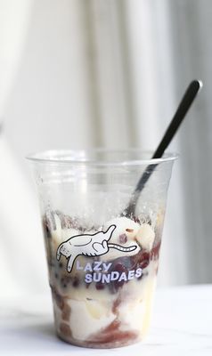 Lazy Sundaes by null