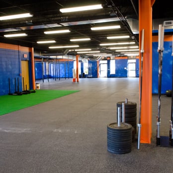 Daybreak Fit - Interval Training Gyms Near Me - Wayland, Massachusetts Daybreak Fit - Interval Training Gyms Near Me - Wayland, Massachusetts