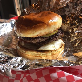 Small Cheval- Old Town - Hamburger house style with added tomato and lettuce - Burgers Near Me - Chicago, Illinois Small Cheval- Old Town - Hamburger house style with added tomato and lettuce - Burgers Near Me - Chicago, Illinois