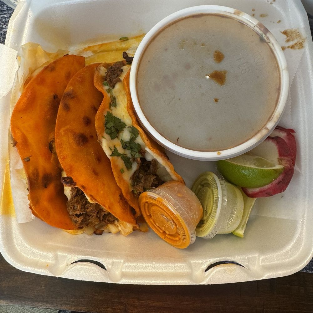 Birrieria Mama Rosa 5 - Tacos - Food Trucks Near Me - Manor, Texas Birrieria Mama Rosa 5 - Tacos - Food Trucks Near Me - Manor, Texas