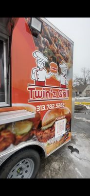 Twinz grill by null