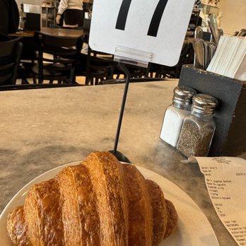 Joan's on Third - Croissant - Breakfast & Brunch Near Me - Los Angeles, California