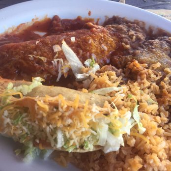 El Carpintero - Mexican Near Me - Burbank, California El Carpintero - Mexican Near Me - Burbank, California
