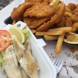 Hooked on Seafood - Grilled flathead, and battered flake and potato cakes. Did I mention how golden everything looked?