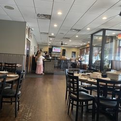 4 Seasons Restaurant - 4 Seasons dining area