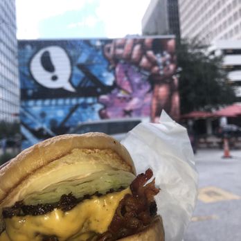 Stack Burger - Bacon cheeseburger - Breakfast & Brunch Near Me - Houston, Texas Stack Burger - Bacon cheeseburger - Breakfast & Brunch Near Me - Houston, Texas