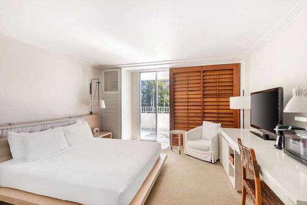 Hilton Vacation Club The Modern Honolulu by null