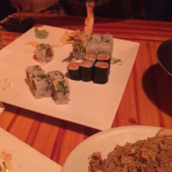 Sushi Yoshi - Sushi combo platter - Chinese Near Me - Killington, Vermont
