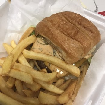 Guru's Food On Wheels - South of the Boarder burger - Food Trucks Near Me - Kissimmee, Florida Guru's Food On Wheels - South of the Boarder burger - Food Trucks Near Me - Kissimmee, Florida