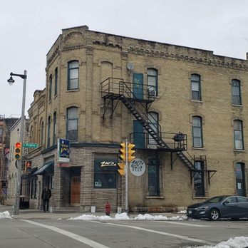 Zads Tavern - a view of a street corner - Dive Bars Near Me - Milwaukee, Wisconsin