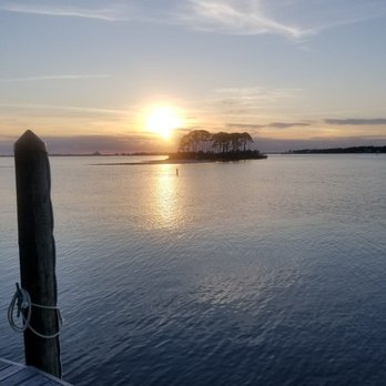 Sunset Grille - Sunset view - Seafood Near Me - Pensacola, Florida Sunset Grille - Sunset view - Seafood Near Me - Pensacola, Florida