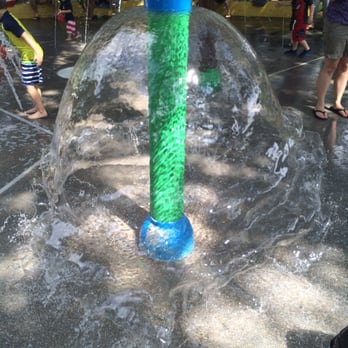 Ricky Guerrero Splash Pad - Parks Near Me - Austin, Texas