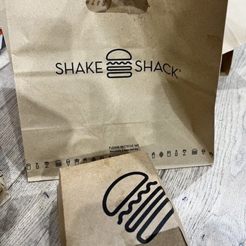 Shake Shack Santa Monica - Burgers Near Me - Santa Monica, California Shake Shack Santa Monica - Burgers Near Me - Santa Monica, California