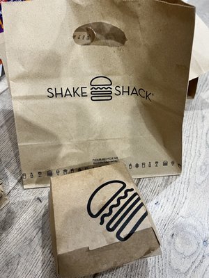 Shake Shack Santa Monica by null