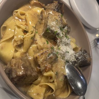 The Ellwood - SHORT RIB & MUSHROOM PAPPARDELLE one of the best dishes I've tried so far - Breakfast & Brunch Near Me - Goleta, California The Ellwood - SHORT RIB & MUSHROOM PAPPARDELLE one of the best dishes I've tried so far - Breakfast & Brunch Near Me - Goleta, California