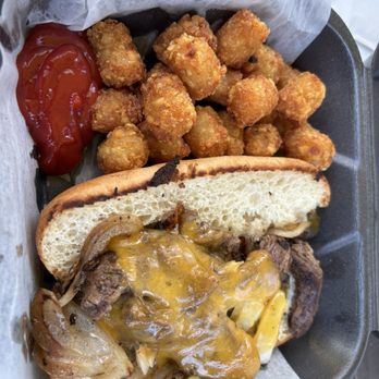Lost Trail Winery - Steak sandwich - Wine Tasting Room Near Me - Canton, Ohio