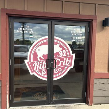 RibCrib BBQ - Front entrance of Rib Crib - Barbeque Near Me - Mason City, Iowa