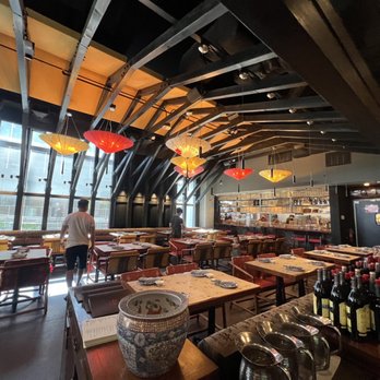 Qi Austin - Inside - Dim Sum Near Me - Austin, Texas