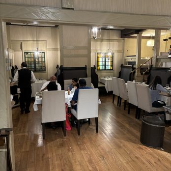 Cafe On Oak - Breakfast & Brunch Near Me - Chicago, Illinois Cafe On Oak - Breakfast & Brunch Near Me - Chicago, Illinois